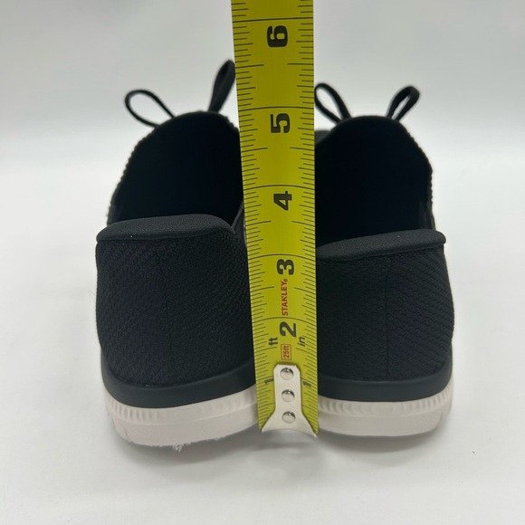 Skechers Swift Fit Hands Free Sneakers Black Size 8 NWT - Picture 8 of 11